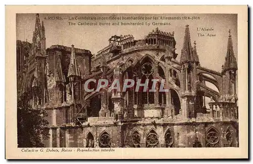 Ansichtskarte AK Militaria Reims La cathedrale incendiee et bombardee par les allemands