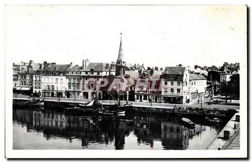 Honfleur - Le Quai St Etienne - Cartes postales