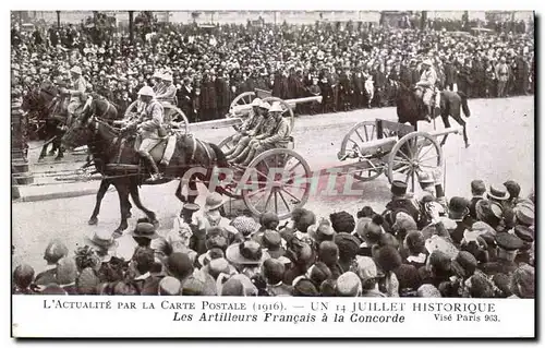 Ansichtskarte AK Militaria Les artilleurs francais a la Concorde 14 juillet Paris