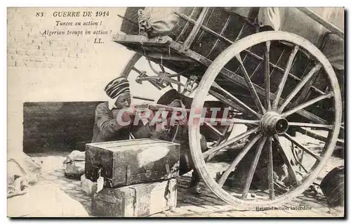 Cartes postales Militaria Guerre de 1914 Turcos en avant !