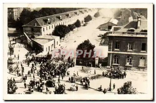 Cartes postales Militaria Scene militaire dans la rue