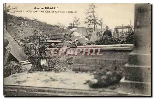 Ansichtskarte AK Militaria Pont a Mousson Un coin du cimetiere bombarde