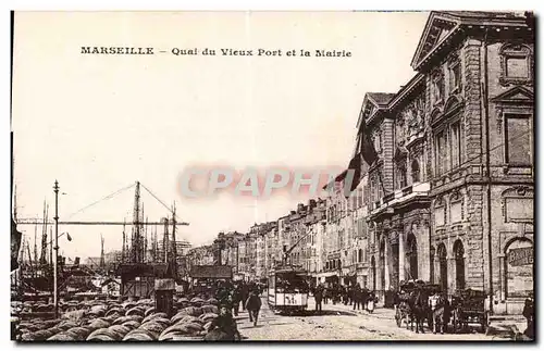 Marseille - Quai du Vieux Port et la Mairie - Cartes postales