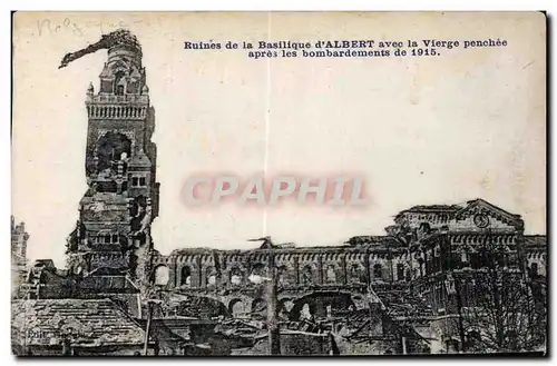 Ansichtskarte AK Militaria Ruines de la basilique d Albert avec la vierge penchee apres les bombardements de 1915