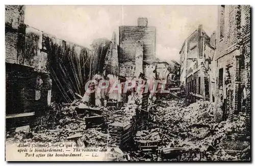 Ansichtskarte AK Militaria Albert Ce qui reste des ruines apres le bombardement