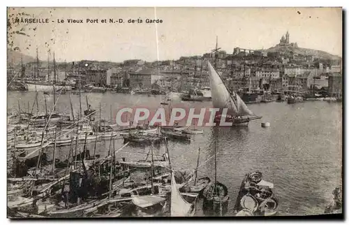 Cartes postales Marseille Le vieux port et ND de la Garde