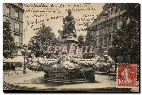 Cartes postales Marseille Fontaine et place Estrangin