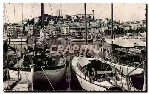 Cannes - Le Port et Suquet Bateaux - Cartes postales