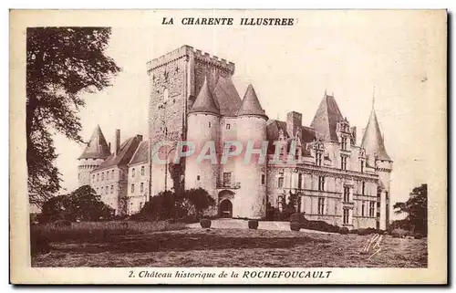 La Rochefoucault - Le Chateau - Cartes postales