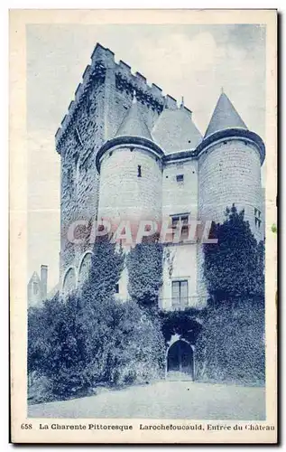 La Rochefoucauld - Entree du Chateau - Cartes postales