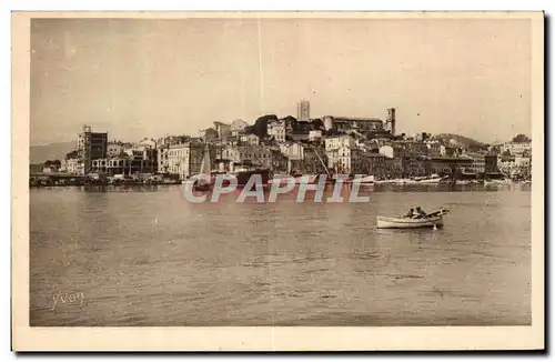 Cannes - Le Port et le Mont Chevalier - Cartes postales