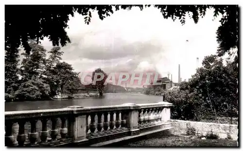 Audincourt - Vue prise du Square - Le Doubs - Cartes postales