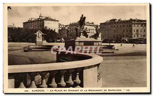 Ansichtskarte AK Corse Corsica Ajaccio La place du diamant et le monument de Napoleon