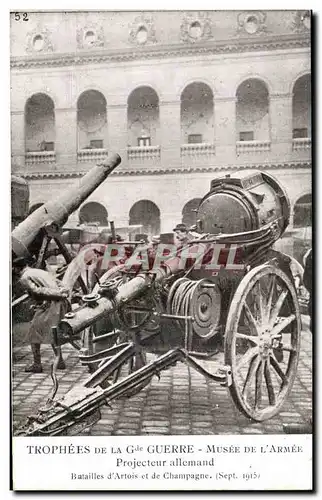 Ansichtskarte AK Militaria Trophees de la grand guerre Musee de l armee Projecteur allemand Batailles d Artois et