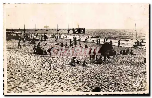 Chatelaillon - Plage et Appontement - Cartes postales