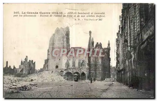 Cartes postales Militaria Arras bombarde et incendie par les allemands