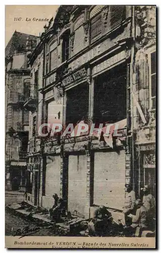 Ansichtskarte AK Militaria Bombardement de Verdun Facade des Nouvelles Galeries