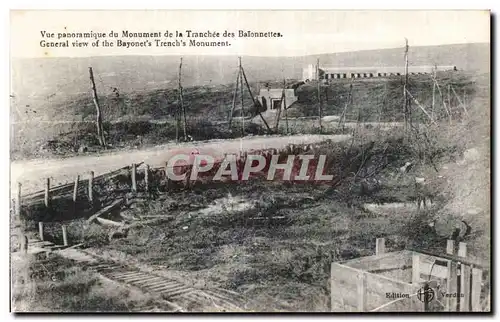 Ansichtskarte AK Militaria Vue panoramique du monument de la tranchee des baionnettes