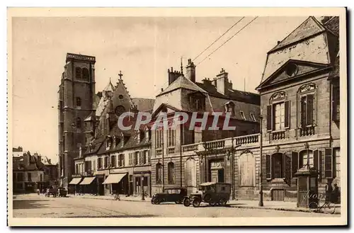 Cartes postales Dijon Place Bossuet et eglise Saint Jean