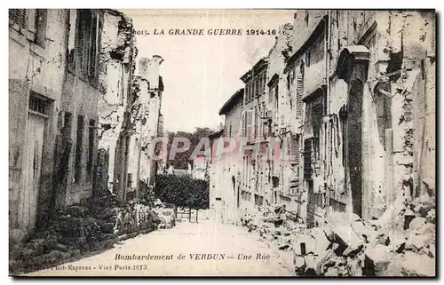 Ansichtskarte AK Militaria Bombardement de Verdun Une rue