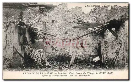Ansichtskarte AK Militaria Bataille de la Marne Interieur d une ferme de village de Chatillon apres le bombardeme