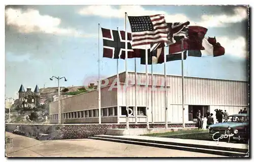 Arromanches - Le Musee et les Drapeaux - Moderne Karte