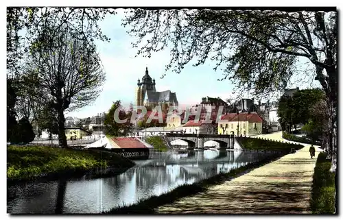 Dole - La Cathedrale et le Canal - Cartes postales