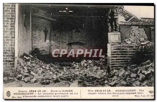 Ansichtskarte AK Militaria Guerre de 1914 Dans la Somme Herbecourt La chapelle provisoire ou les allemands exposa