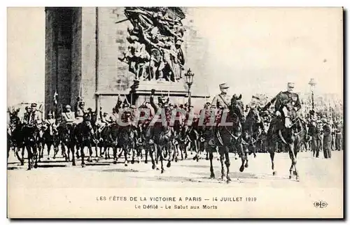 Ansichtskarte AK Militaria Paris Fetes de la victoire 14 juillet 1919 Le defile Le salut aux morts