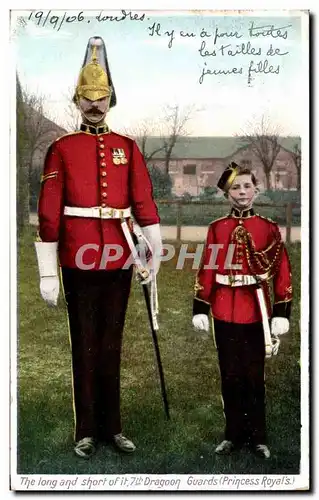 Cartes postales Militaria The long and short of it 7th Dragon Guards (Princess Royal s) Uniforme