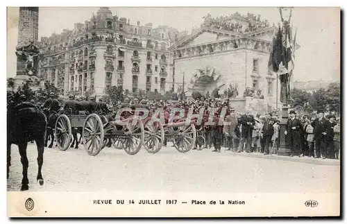 Ansichtskarte AK Militaria Revue du 14 juillet 1917 Place de la Nation
