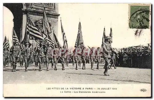 Cartes postales Militaria Paris Fetes de la Victoire 14 juillet 1919 Le defile Les etendars americains Arc de TR