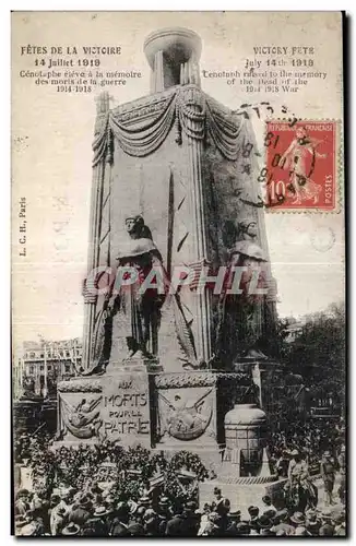 Ansichtskarte AK Militaria Paris Le 14 juillet a Paris en 1919 Cenotaphe eleve a la memoire des morts de la guerr