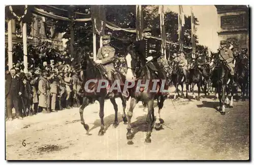 CARTE PHOTO Militaria Paris Fetes de la Victoire 14 juillet 1919 Les generaux Foch et Joffre Arc de