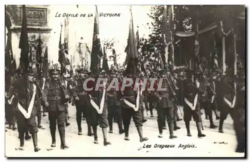 Ansichtskarte AK Militaria Paris Defile de la Victoire Les drapeaux anglais