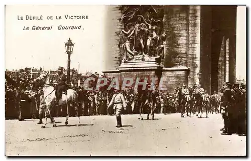 Cartes postales Militaria Paris Fetes de la Victoire 14 juillet 1919 Le general Gouraud Arc de Triomphe