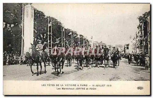 Cartes postales Militaria Paris Fetes de la Victoire 14 juillet 1919 Les Marechaux Joffre et Foch Arc de Triomph