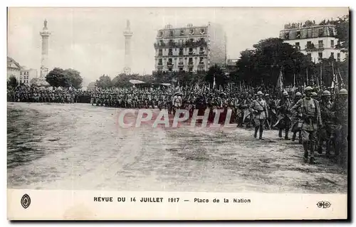 Ansichtskarte AK Militaria Paris Revu du 14 juillet 1917 Place de la Nation