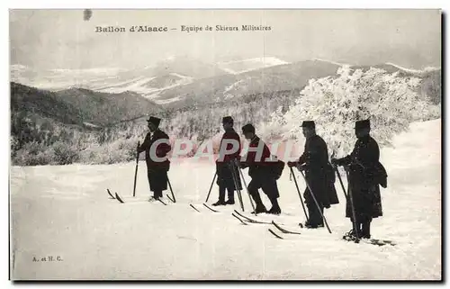 Ansichtskarte AK Militaria Guerre de 1914 Ballon d Alsace Equipe de skieurs militaires