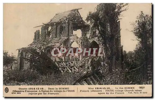 Ansichtskarte AK Militaria Senlis Dans la Somme Offensive francaise L eglise du village de Frise