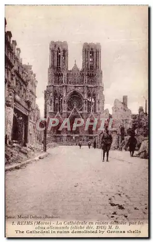 Cartes postales Militaria Reims La cathedrale en ruines