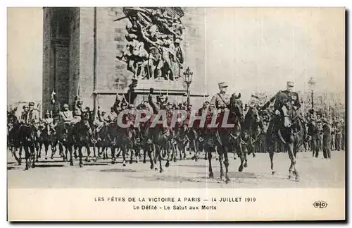 Ansichtskarte AK Militaria Paris Fetes de la victoire 14 juillet 1919 Arc de Triomphe Le defile Le salut aux mort