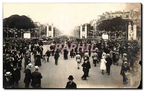 Ansichtskarte AK Militaria Les fetes de la victoire 14 juillet 1919 Le rond point des Champs Elysees