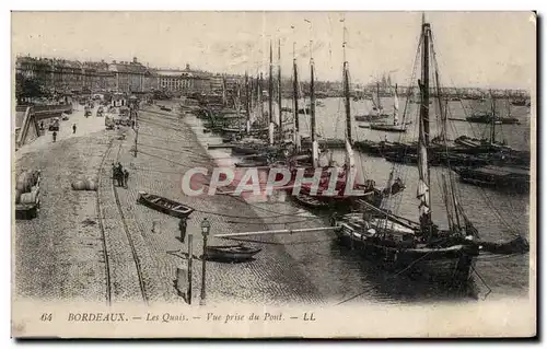 Ansichtskarte AK Bordeaux Les Quais Vue prise du Pont Bateaux