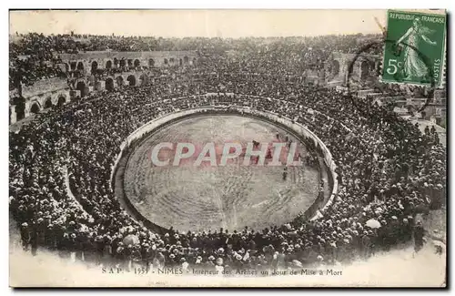 Cartes postales Nimes Interieur des Arenes un Jour de Mise a Mort Corrida Taurerau Bull fight