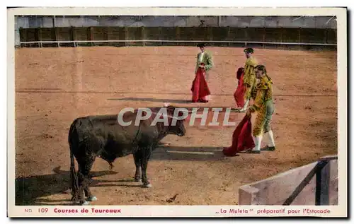 Ansichtskarte AK Corrida Coureses de Taureaux La Muleta preparatif pour I Estocode