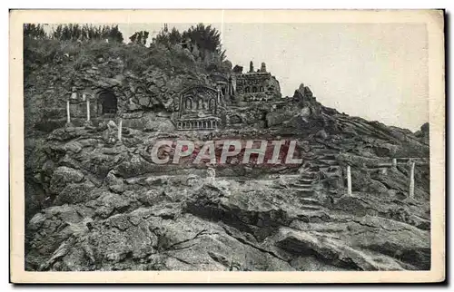 Cartes postales Cote d Emeraude Rotheneuf Les Rochers Sculptes Au bord du Gouffre