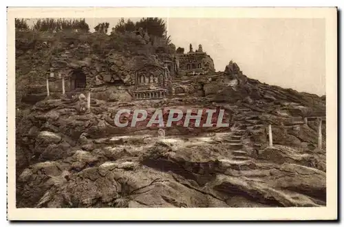 Cartes postales Cote d Emeraude Rotheneuf Les Rochers Sculptes Au bord du Gouffre