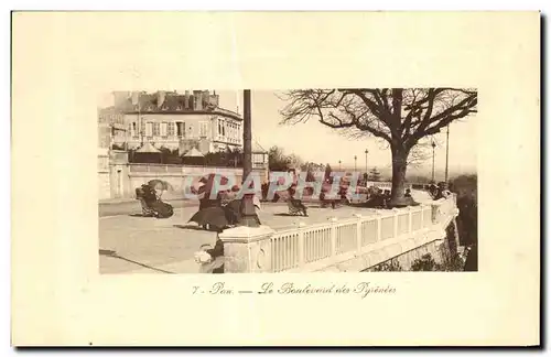 Cartes postales Pau Le boulevard des Pyrenees