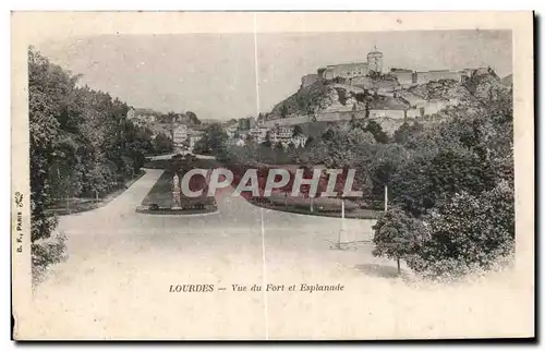 Ansichtskarte AK Lourdes Vue du Fort et Esplanade